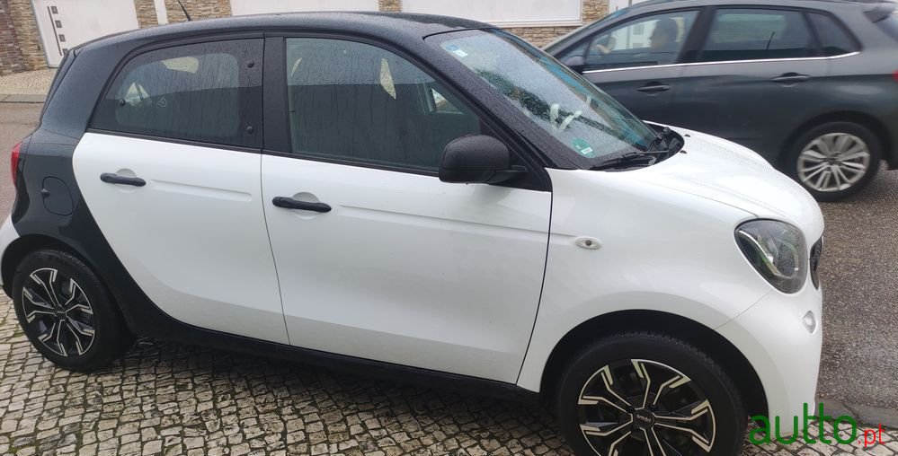 2018' Smart Forfour Electric Drive photo #1
