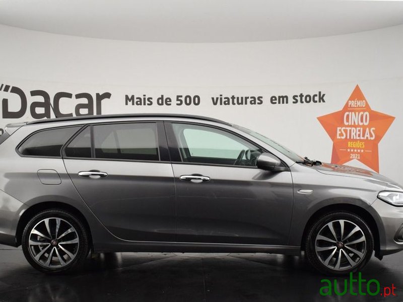 2019' Fiat Tipo Station Wagon photo #5