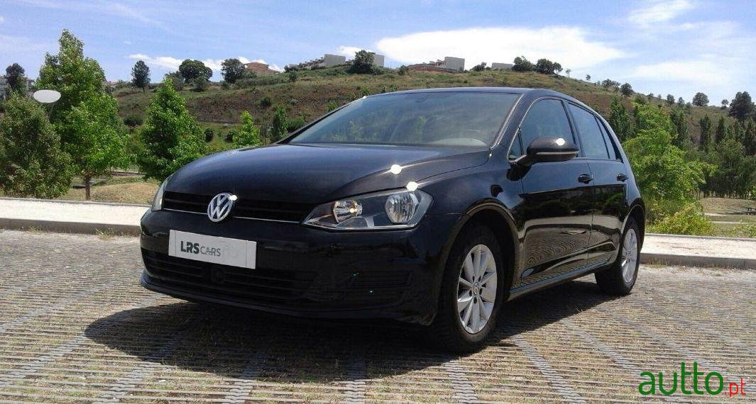 2013' Volkswagen Golf 1.6 Tdi photo #1