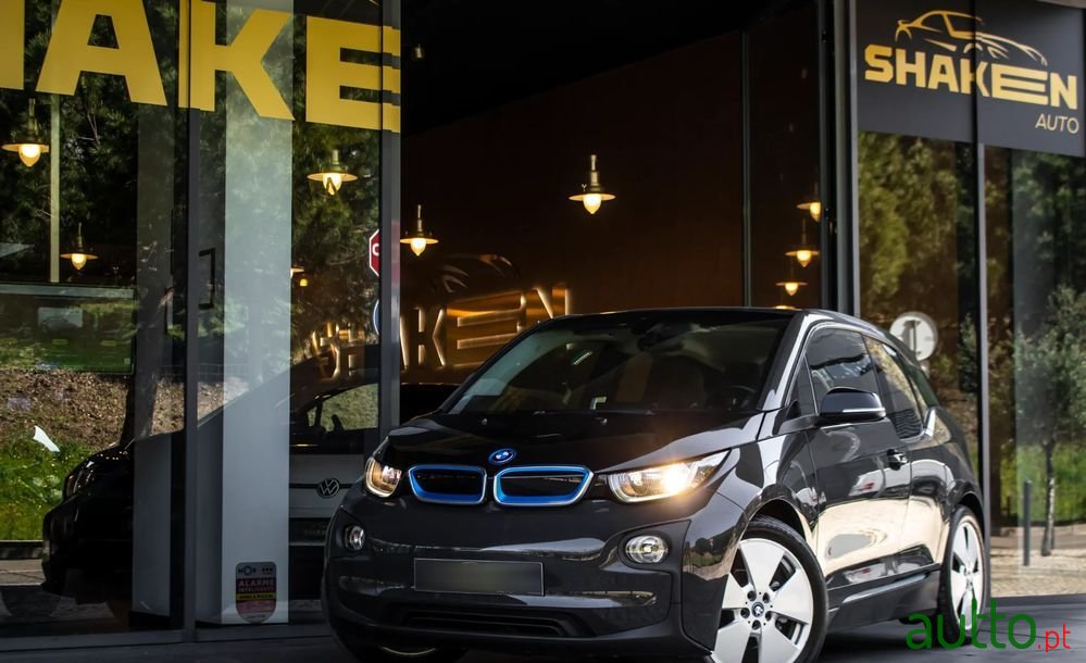 2015' BMW Série I Standard photo #1