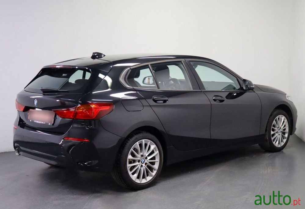 2021' BMW Série 1 photo #3