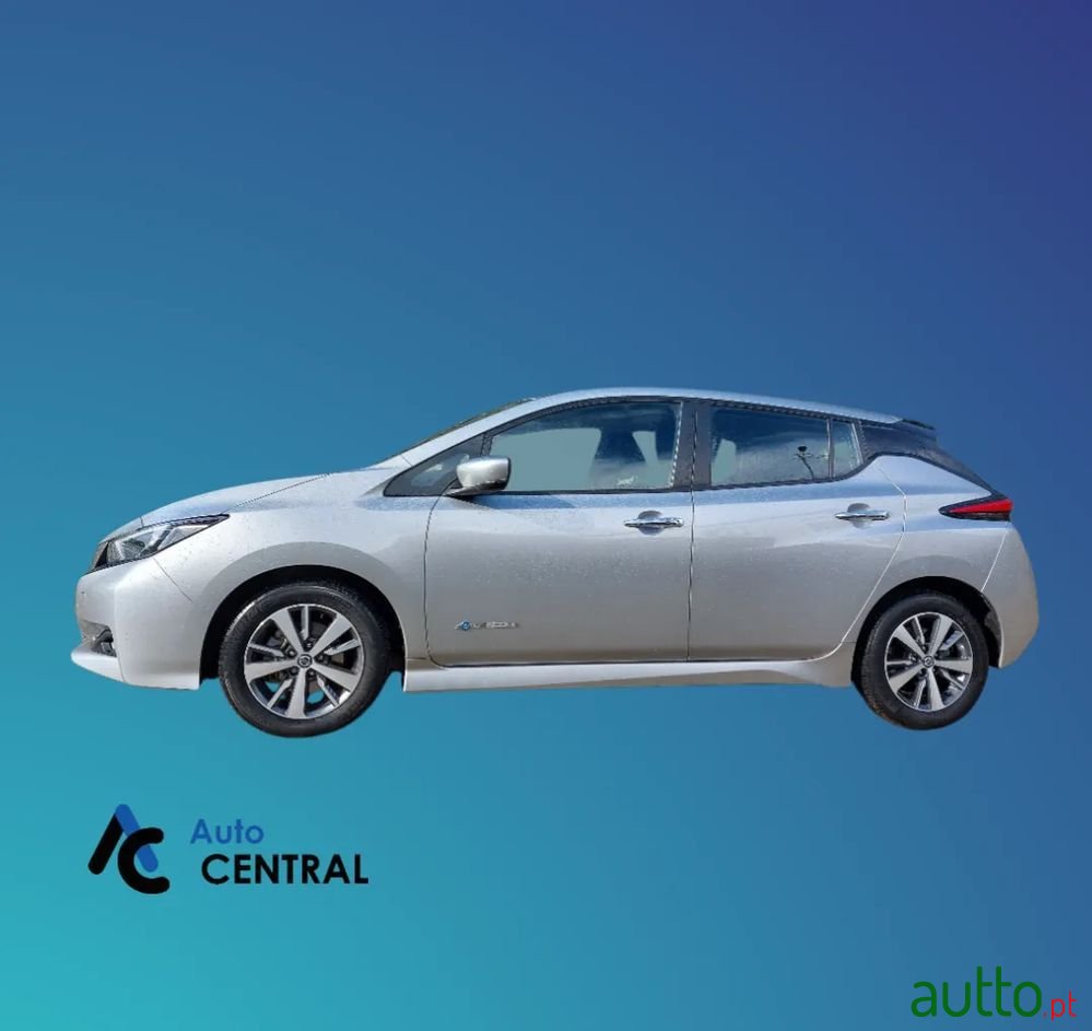 2018' Nissan Leaf photo #2