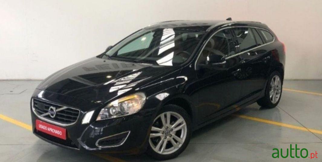 2010' Volvo V60 photo #3