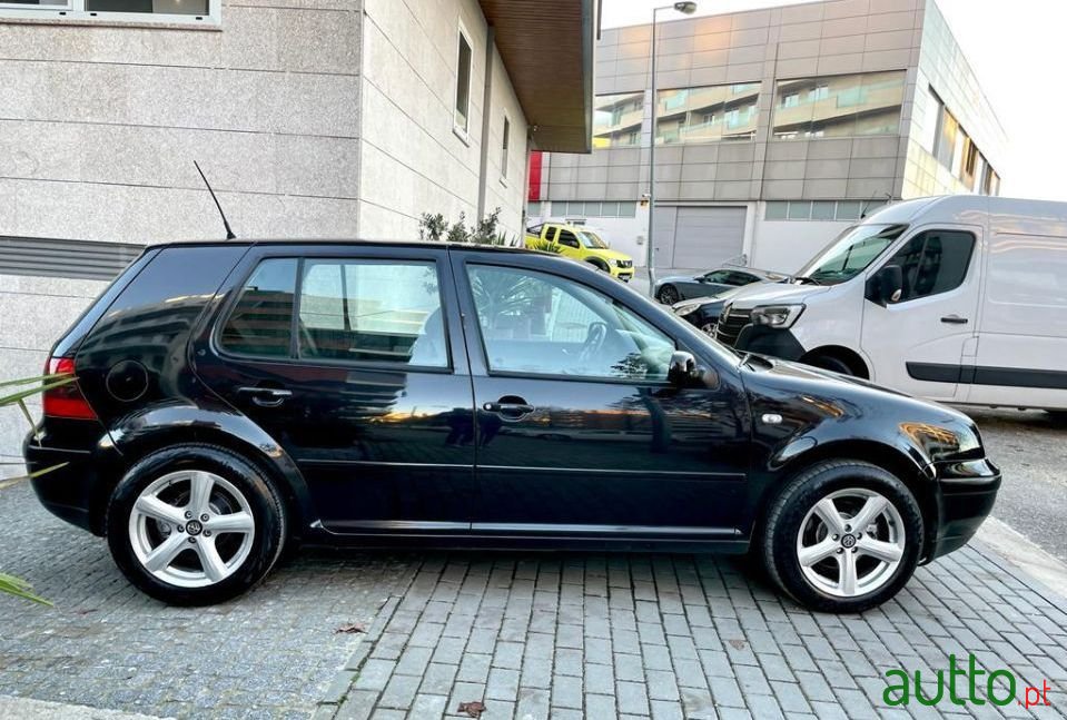 2000' Volkswagen Golf photo #3