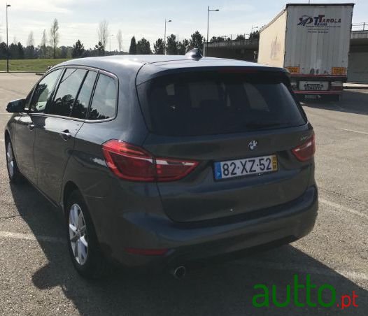 2016' BMW 216 Gran Tourer photo #1