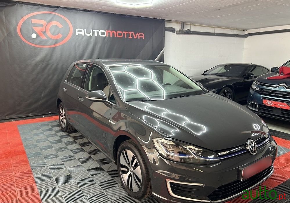 2020' Volkswagen e-Golf Ac/Dc photo #1
