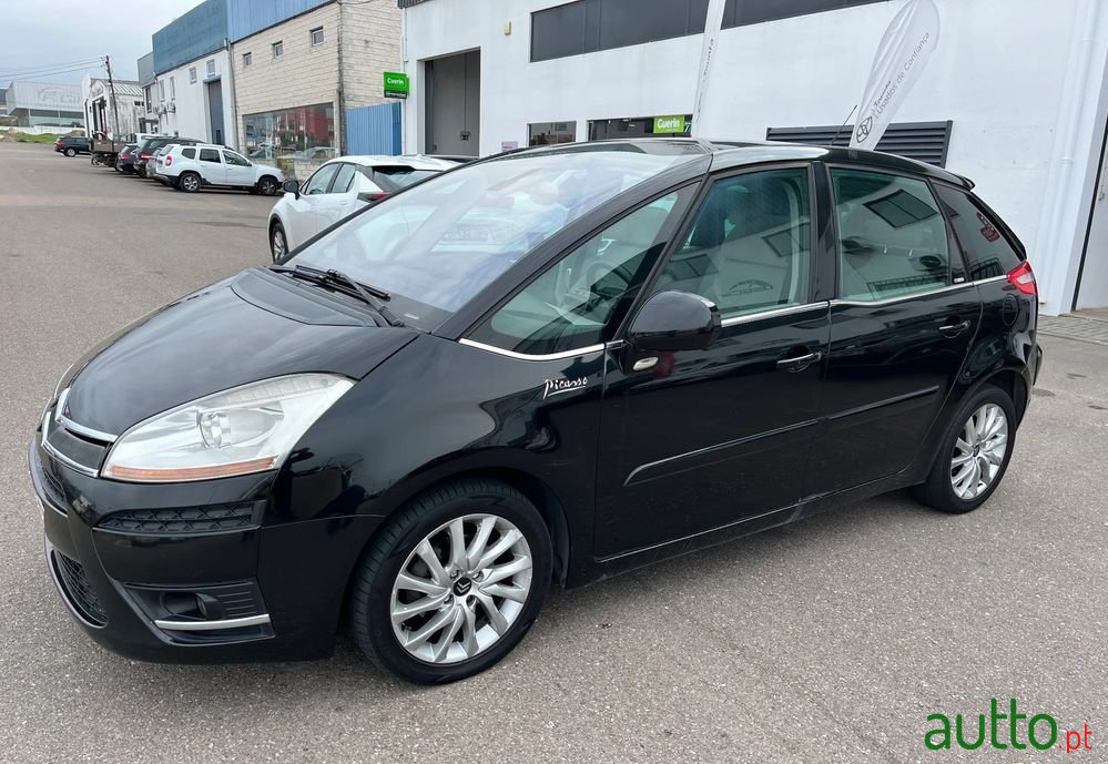 2008' Citroen C4 Picasso photo #1