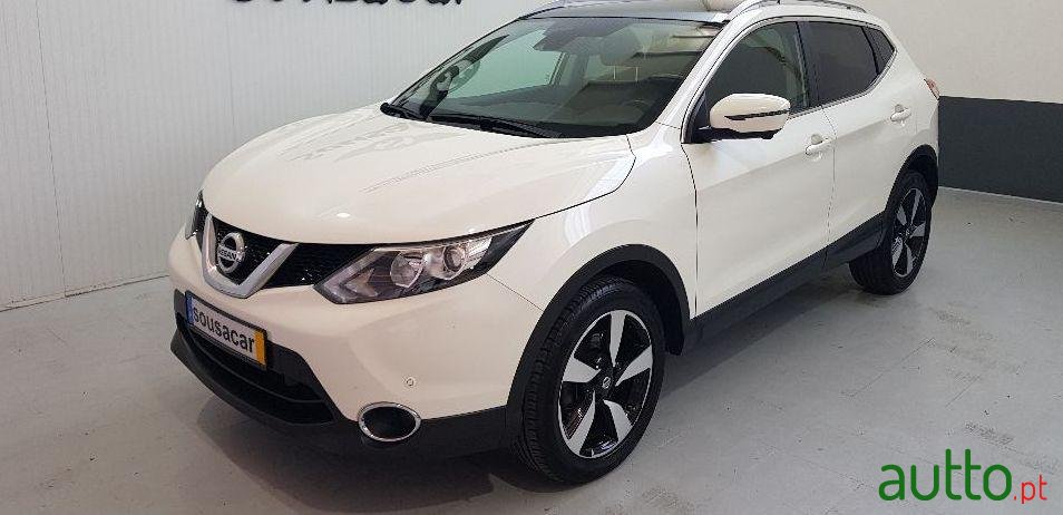 2015' Nissan Qashqai photo #1