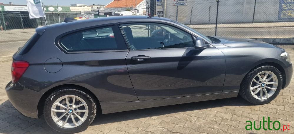 2014' BMW Série 1 D Line Sport photo #6