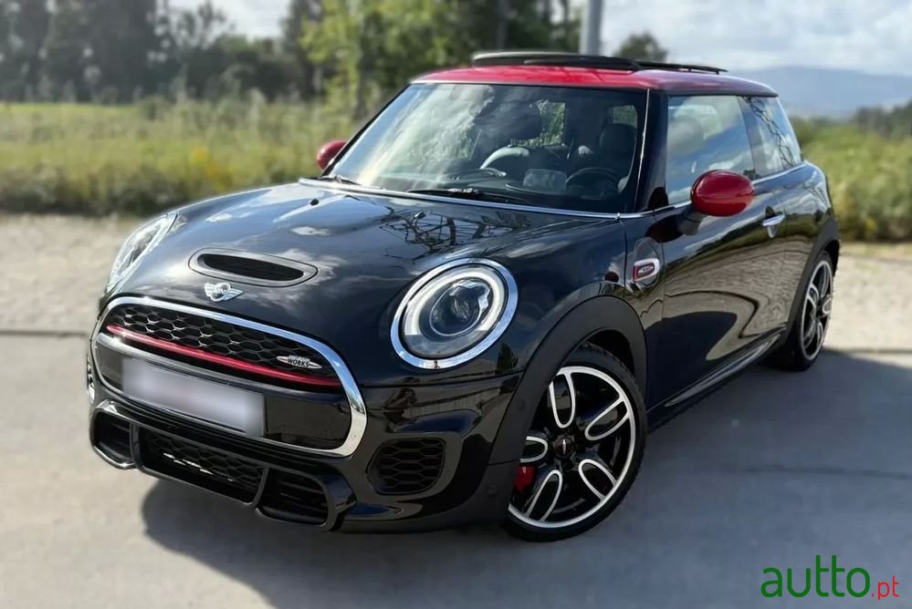 2018' MINI John Cooper Works 3 Portas photo #1