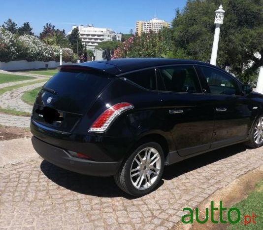 2009' Lancia Delta 1.6 M-Jet photo #1