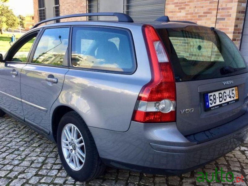 2006' Volvo V50 photo #2