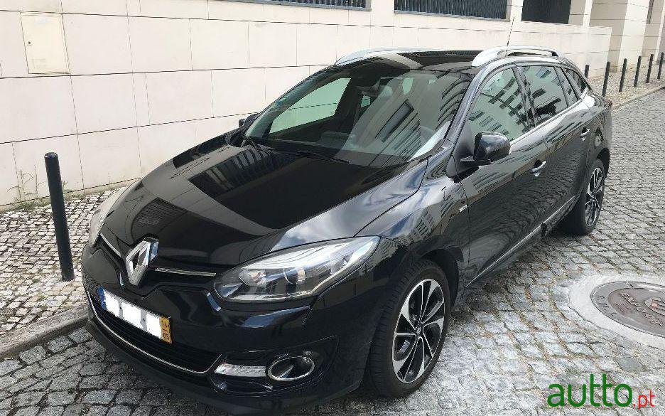 2014' Renault Megane Sport Tourer photo #2