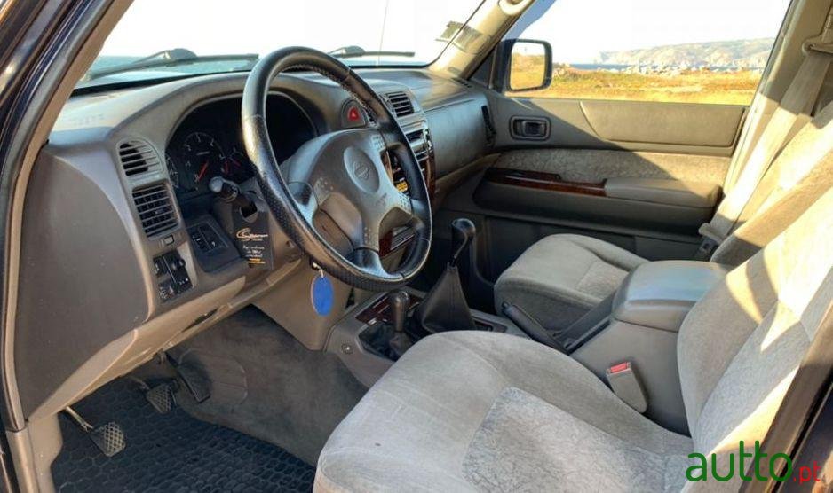 1999' Nissan Patrol Gr photo #2