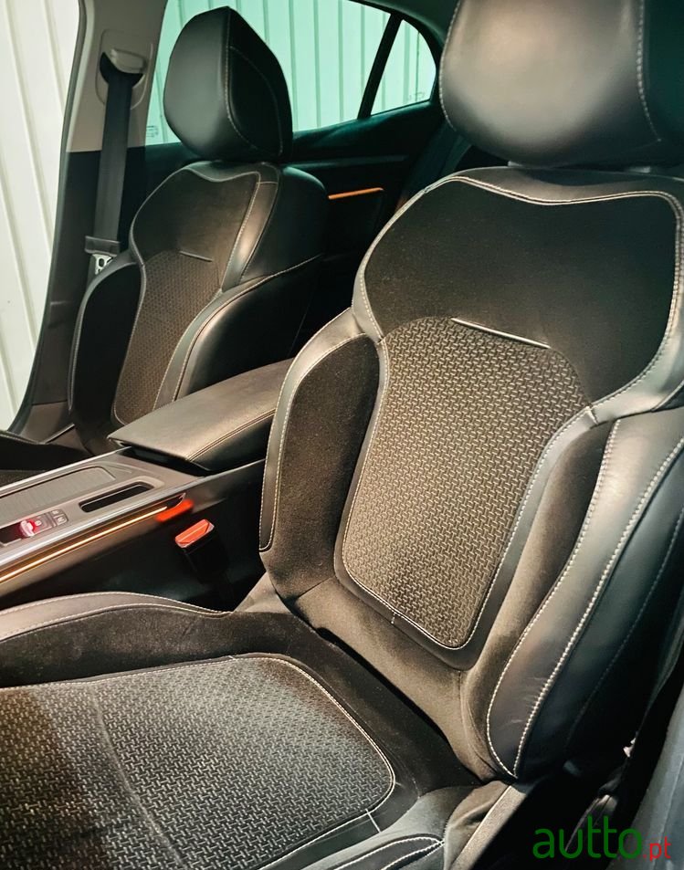 2016' Renault Megane photo #5