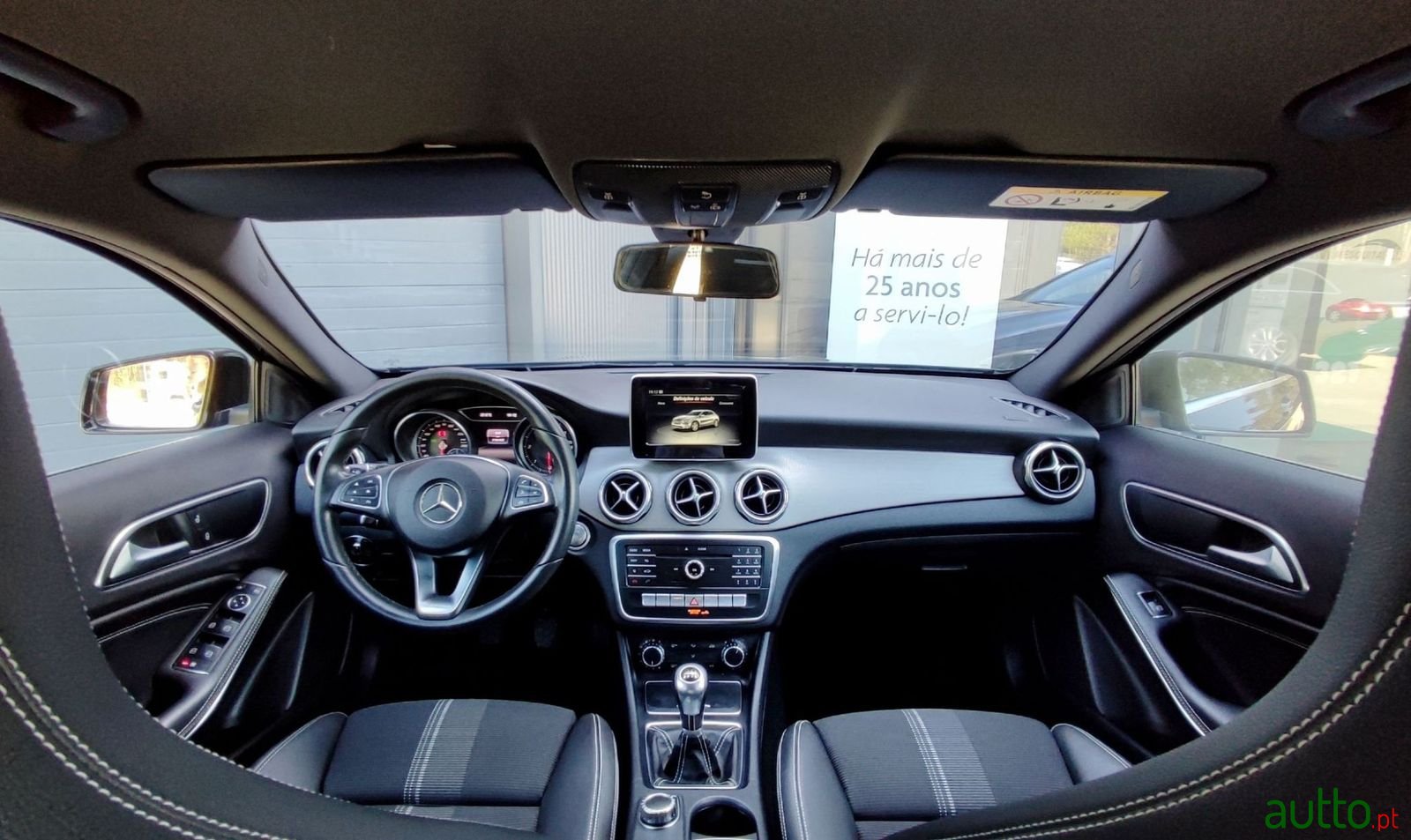 2017' Mercedes-Benz Gla-180 photo #3