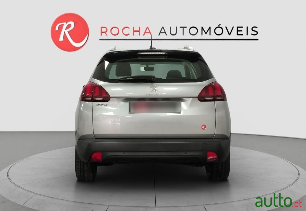 2017' Peugeot 2008 photo #4