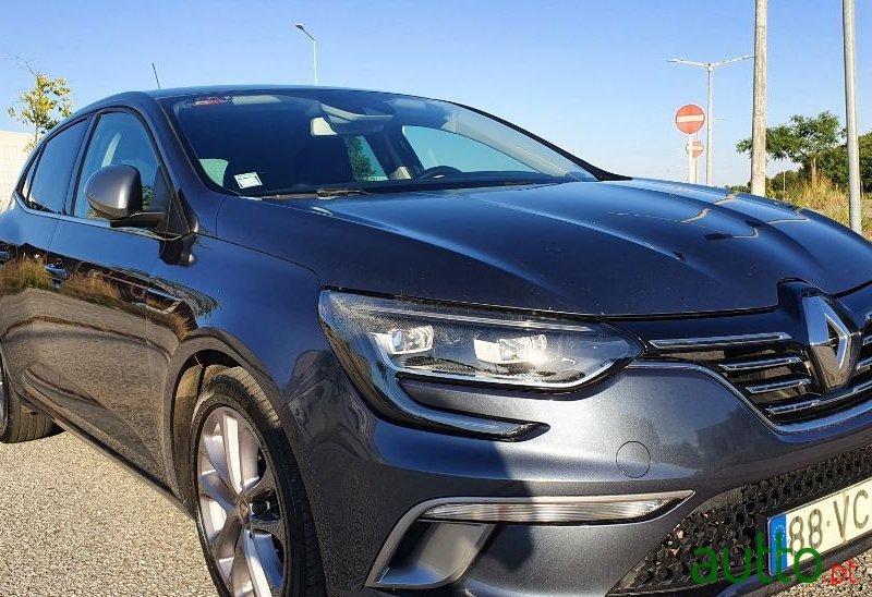 2016' Renault Megane photo #1