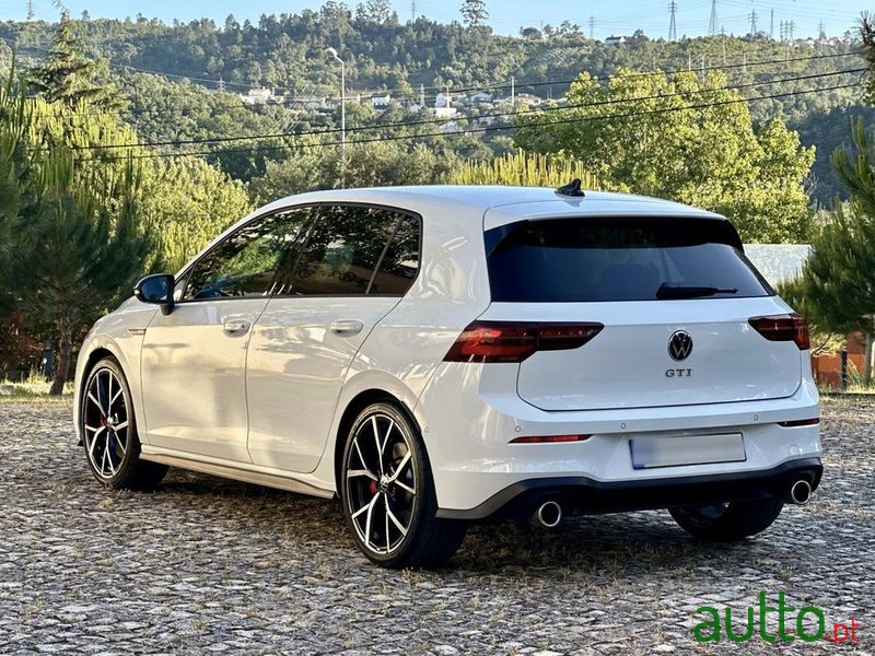 2023' Volkswagen Golf photo #5