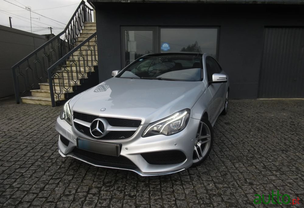 2013' Mercedes-Benz Classe E photo #2