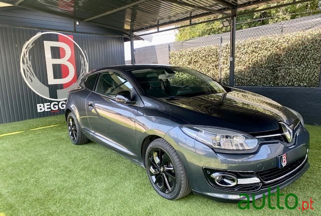 2014' Renault Megane photo #4