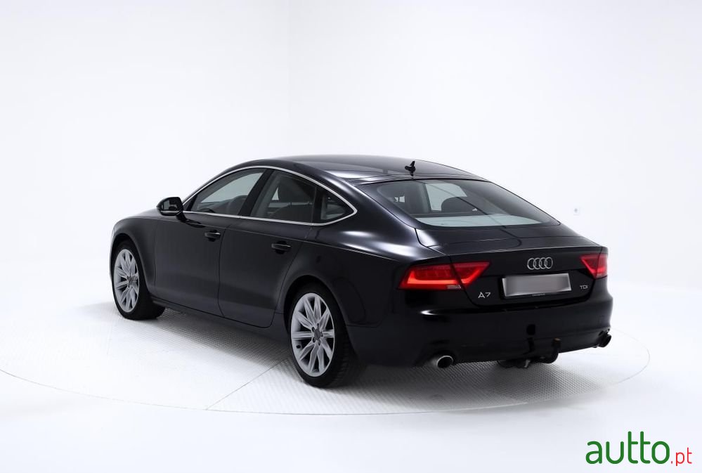 2011' Audi A7 Sportback photo #4