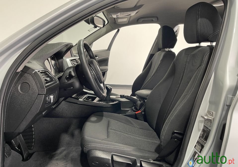 2017' BMW 116 photo #6