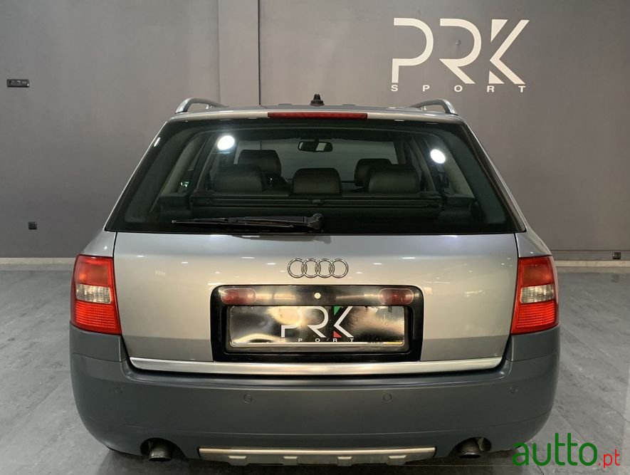 2002' Audi A6 Allroad photo #3