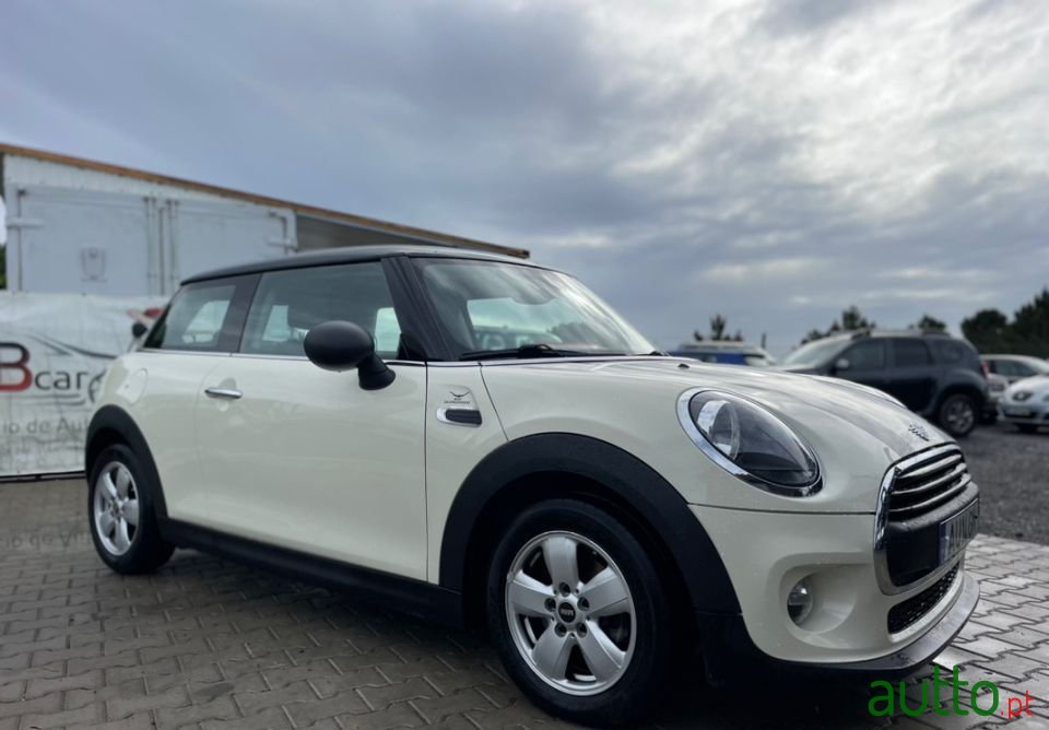 2018' MINI Cooper photo #3