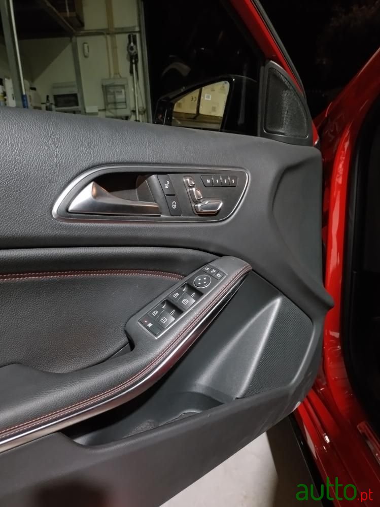 2016' Mercedes-Benz A-45 Amg photo #4