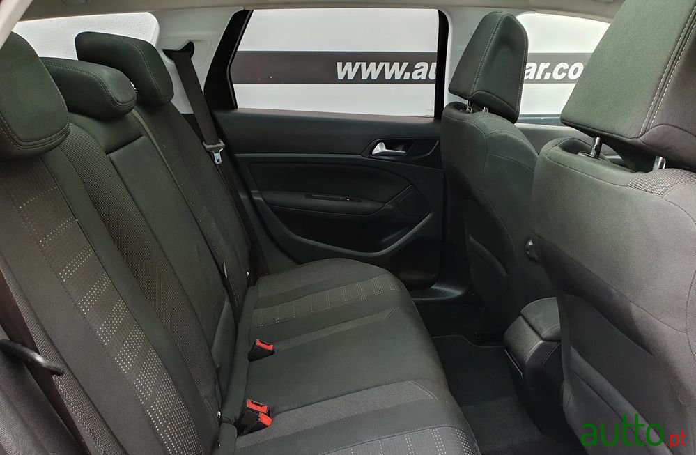 2016' Peugeot 308 Sw photo #4