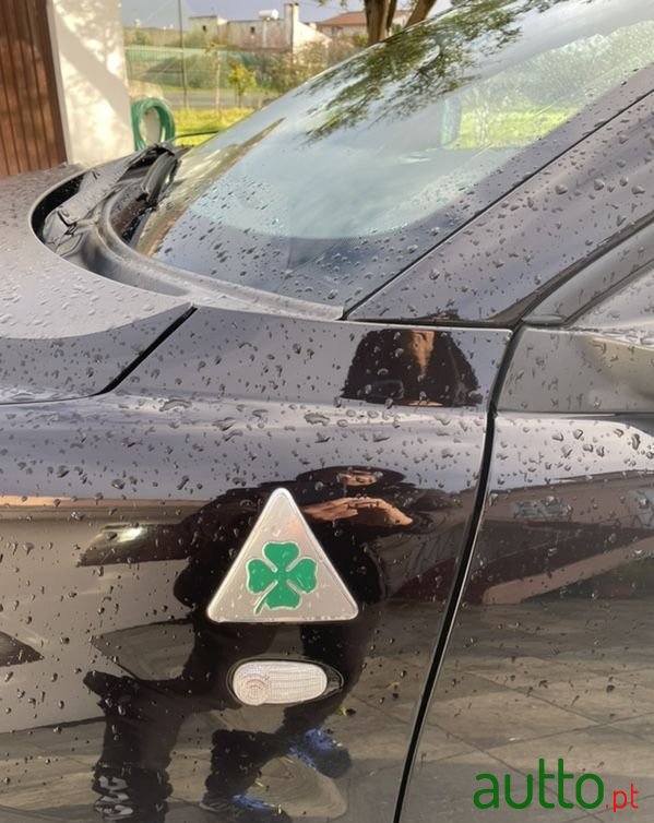 2012' Alfa Romeo MiTo photo #6