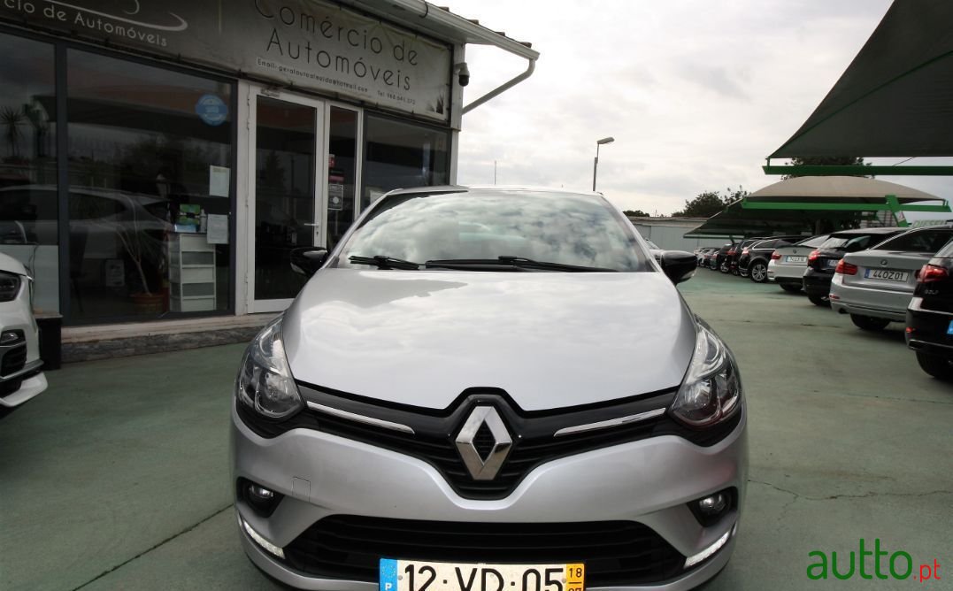 2018' Renault Clio photo #2