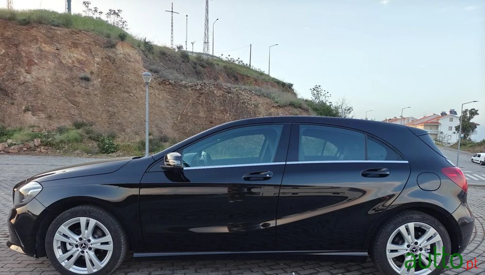 2018' Mercedes-Benz Classe A photo #5