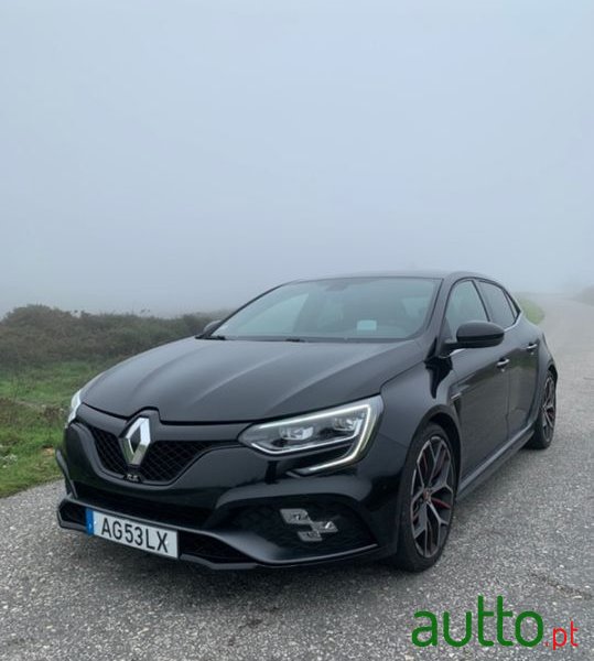 2020' Renault Megane photo #2