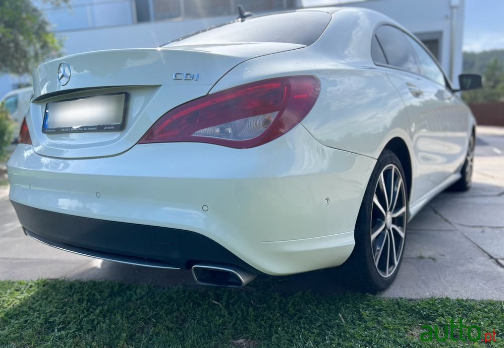 2014' Mercedes-Benz CLA 220 Cdi Aut. photo #2