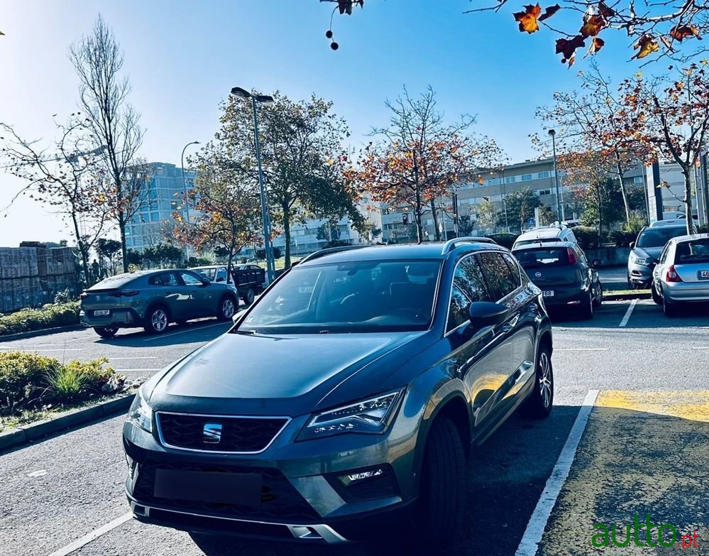 2018' SEAT Ateca 1.6 Tdi Style Dsg photo #6