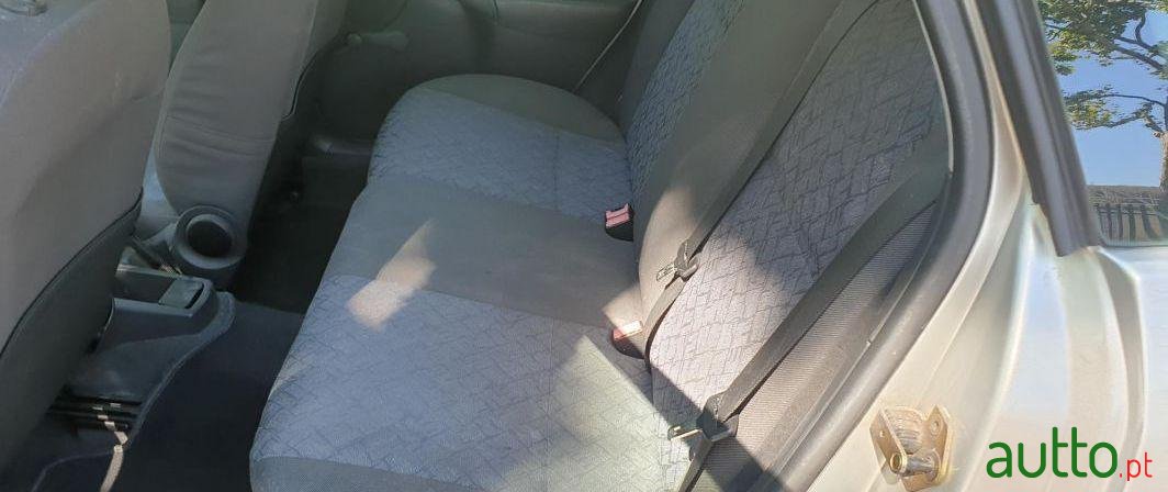 2001' Ford Focus Sw photo #5