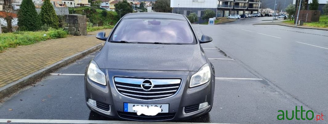2009' Opel Insignia photo #1
