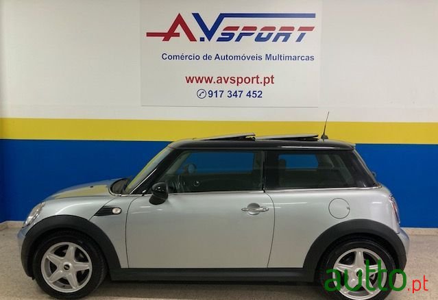 2008' MINI Cooper photo #6