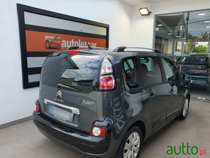 2014' Citroen C3 Picasso photo #4