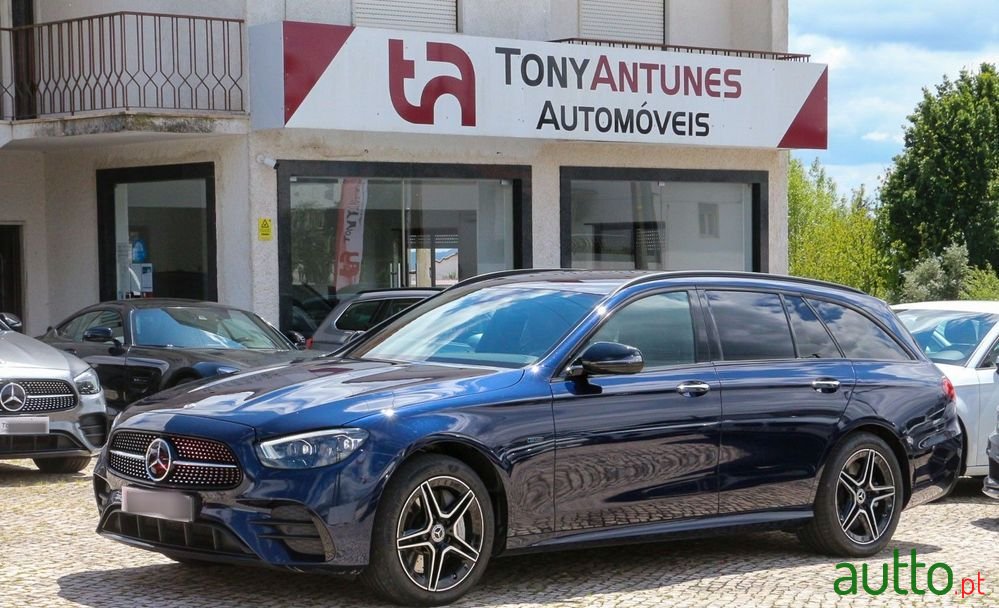 2020' Mercedes-Benz Classe E photo #1