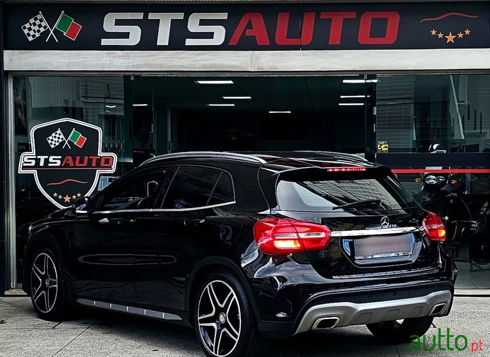 2014' Mercedes-Benz Classe Gla (Cdi) D Amg Line photo #4