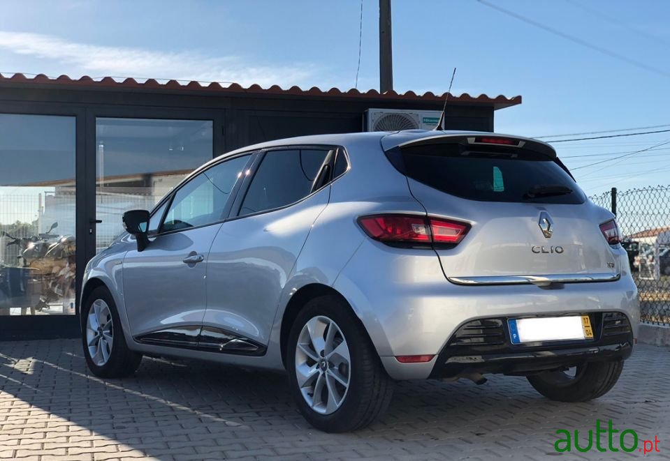 2017' Renault Clio photo #4