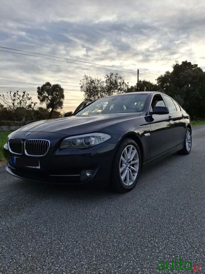 2013' BMW Série 5 photo #2