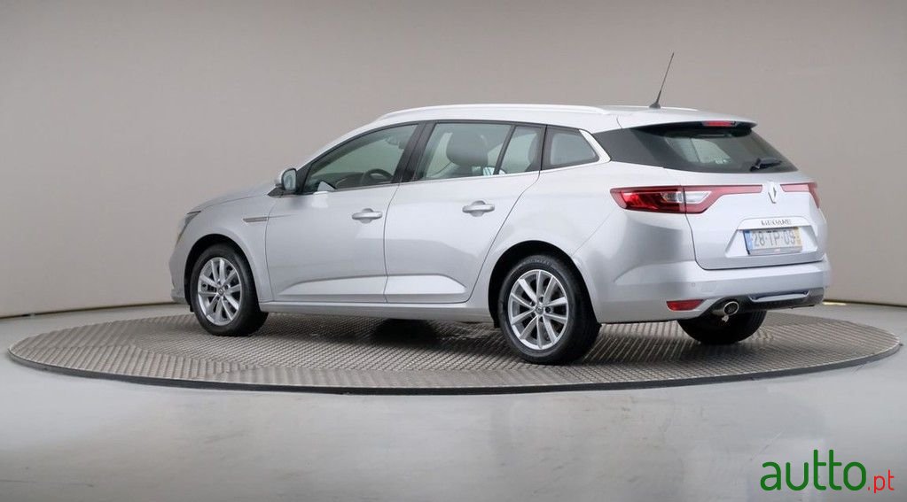 2017' Renault Megane photo #2