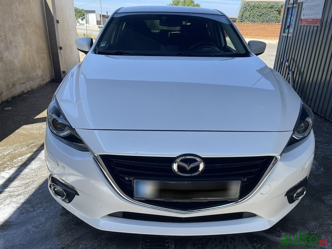 2015' Mazda 3 photo #3