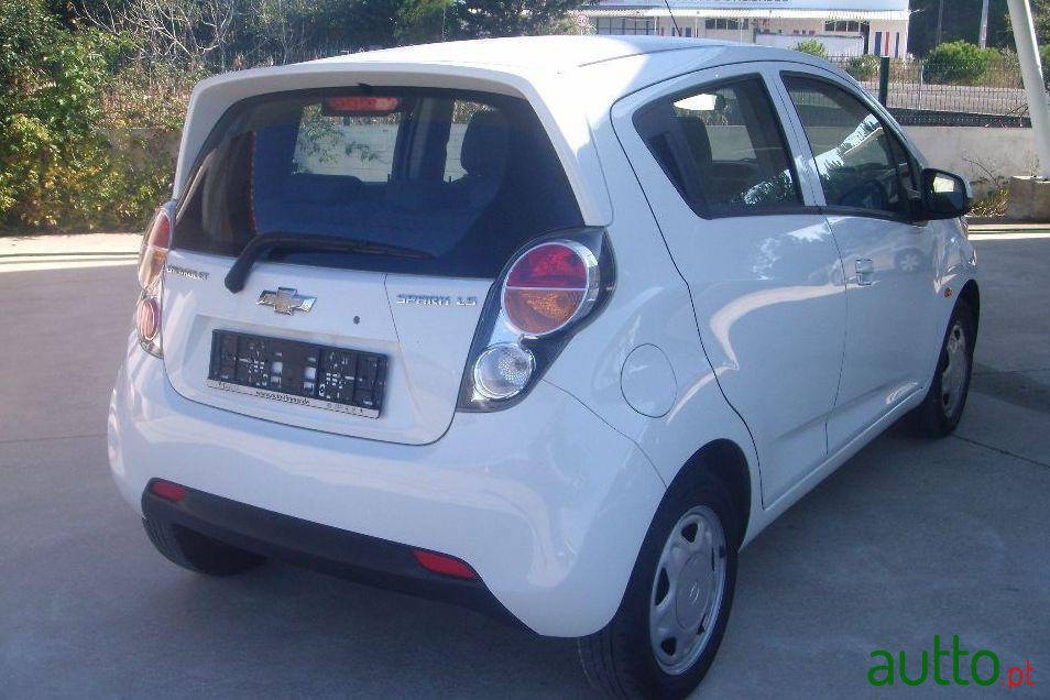 2011' Chevrolet Spark 1.0 Ls photo #1