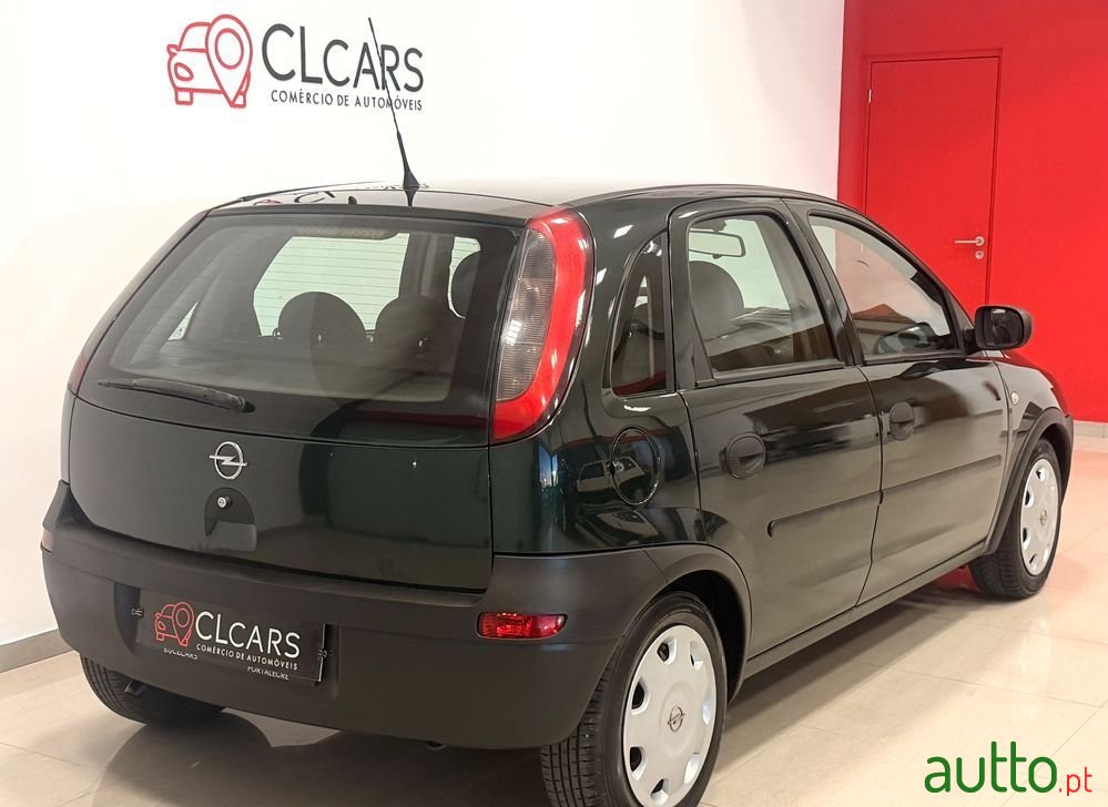 2002' Opel Corsa 1.2 16V Confort photo #3