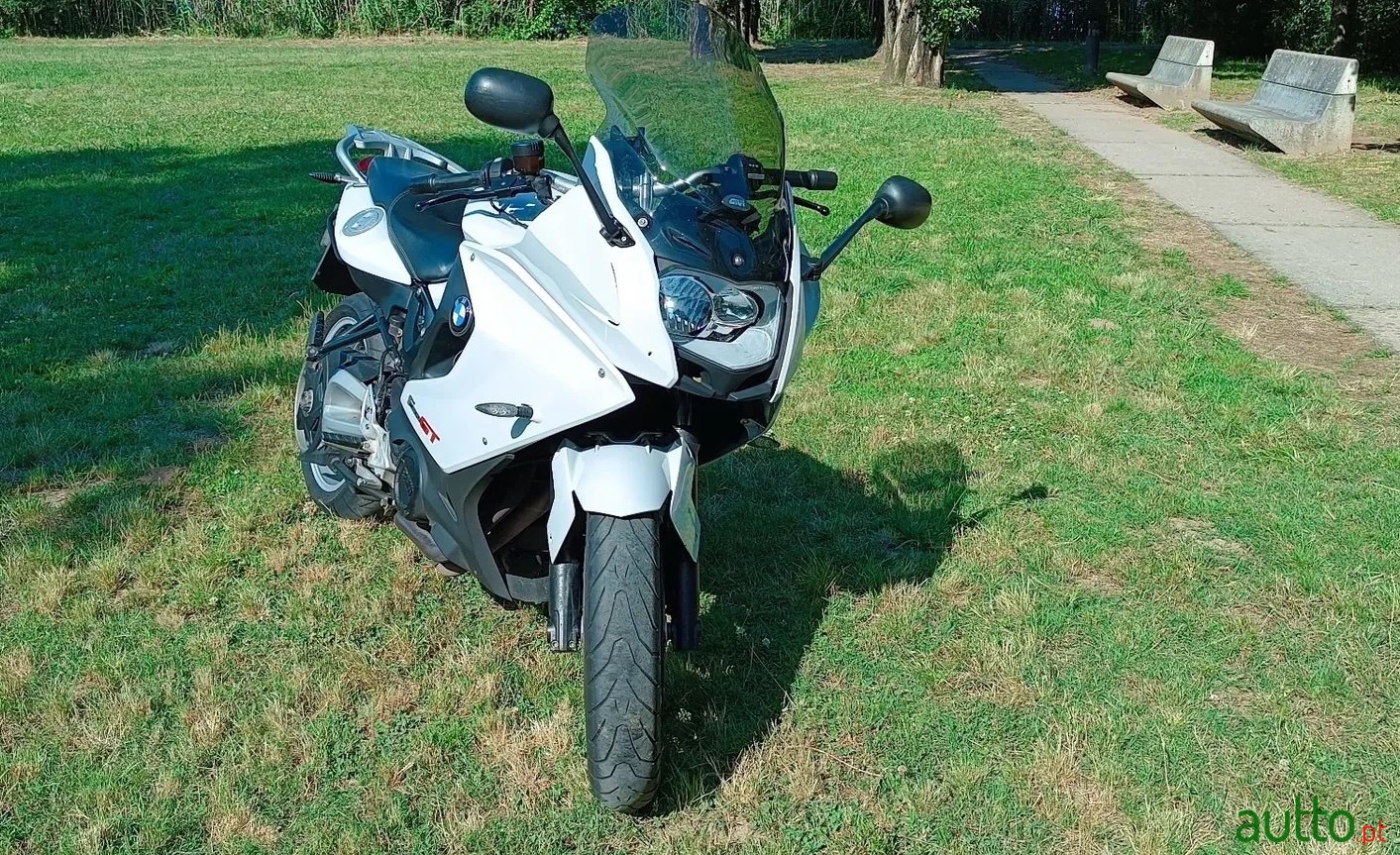 2013' BMW F 800 GT photo #1